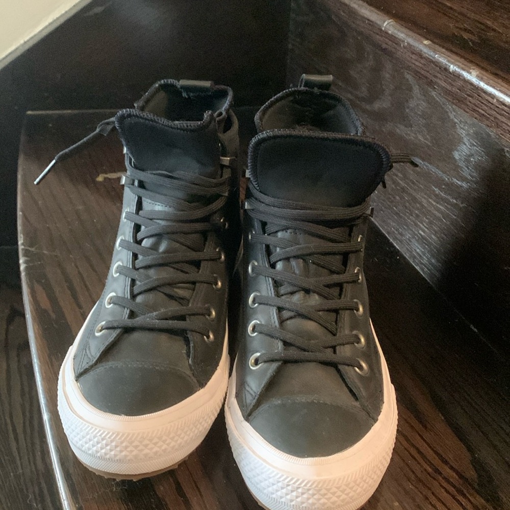 Women’s Converse Shoes